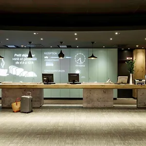 2* מלון Ibis Potsdamer Platz