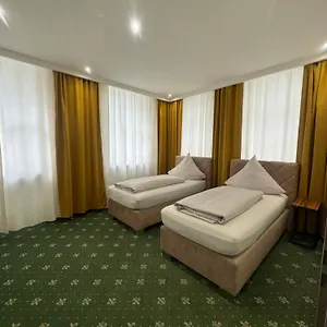 - Altstadt Appartement Neurenberg