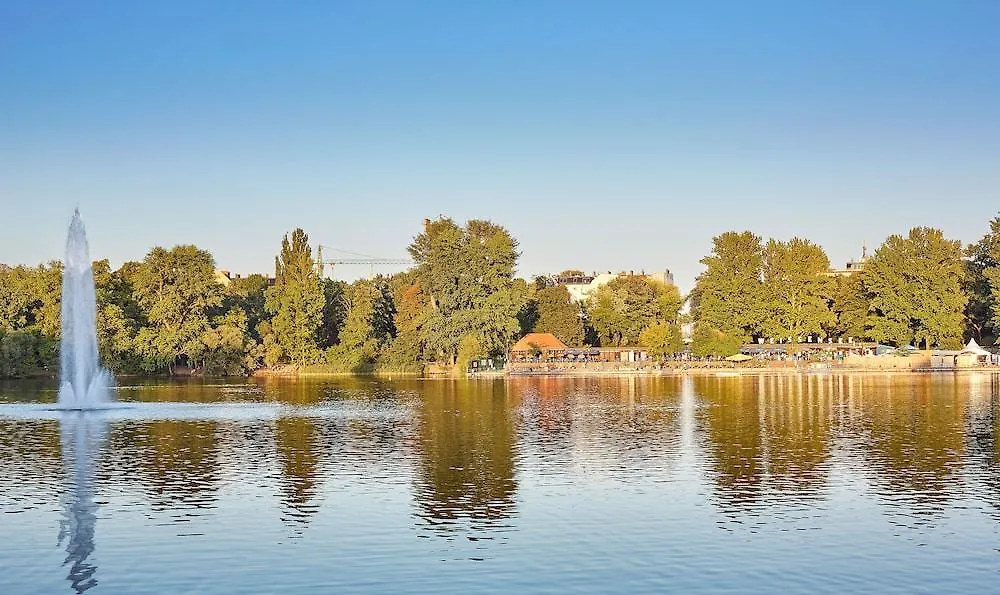 Living Hotel Weissensee Berlin